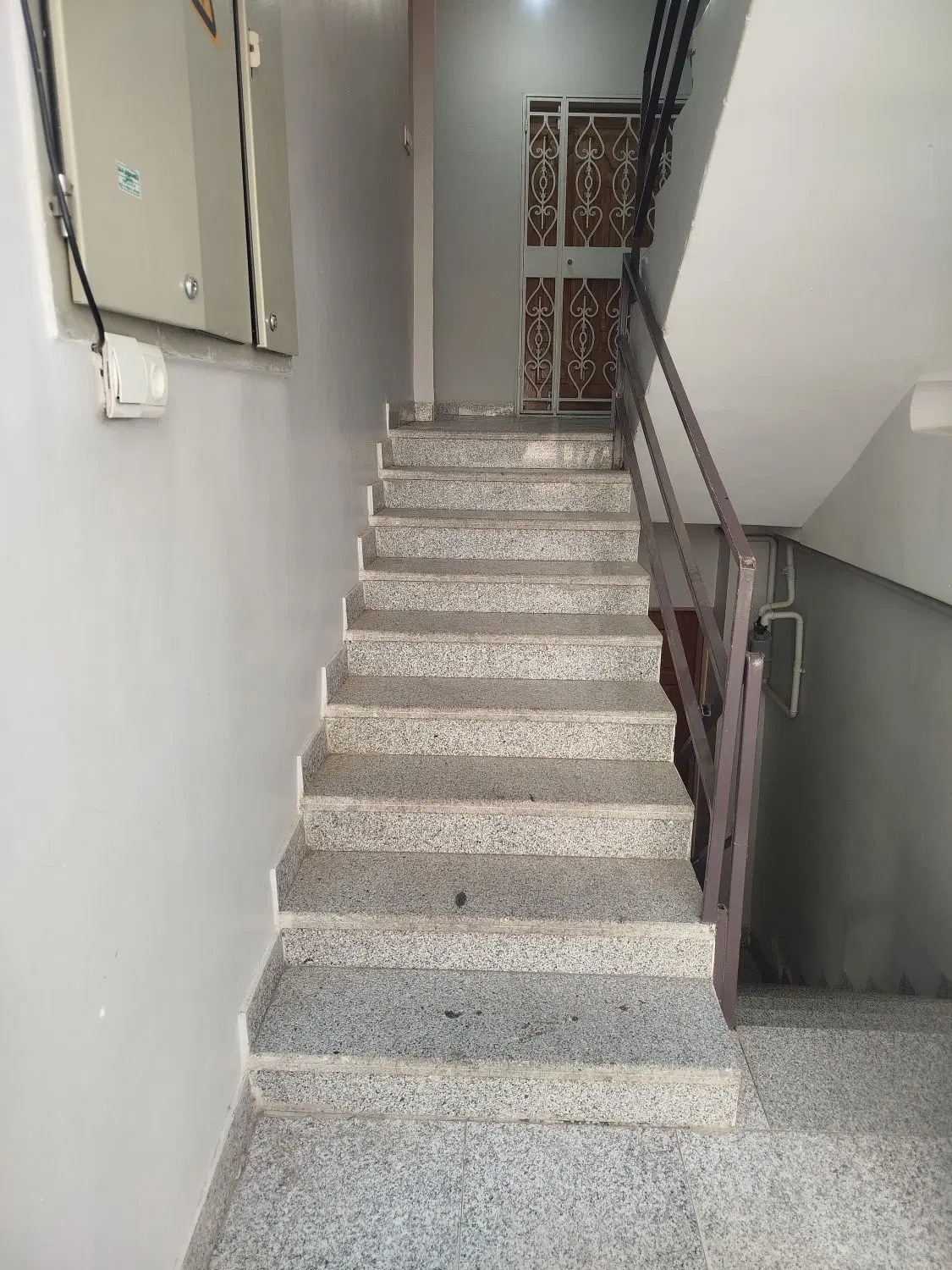 واحد ۷۰ متری دو خواب