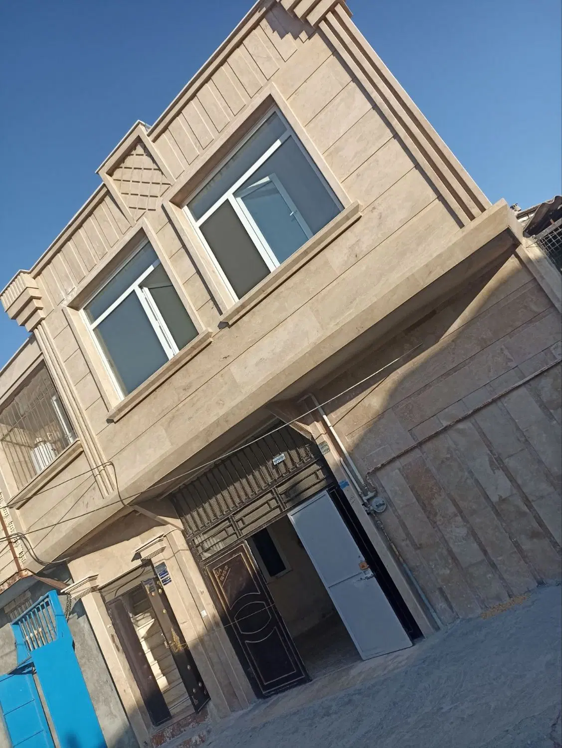 خانه ۱۰۰متری تعاون