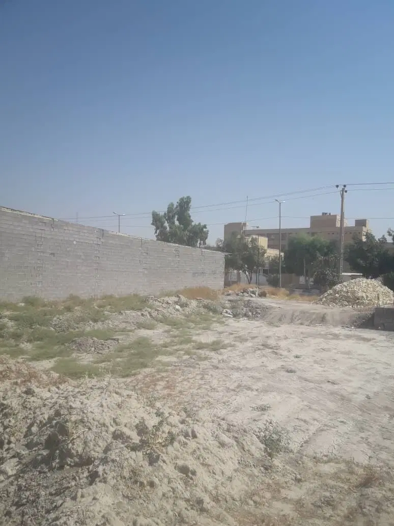 زمین ۱۵۰ متری