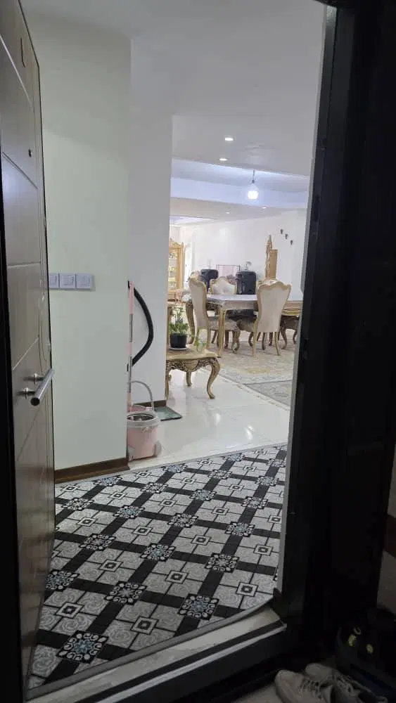 150متر، 3خواب