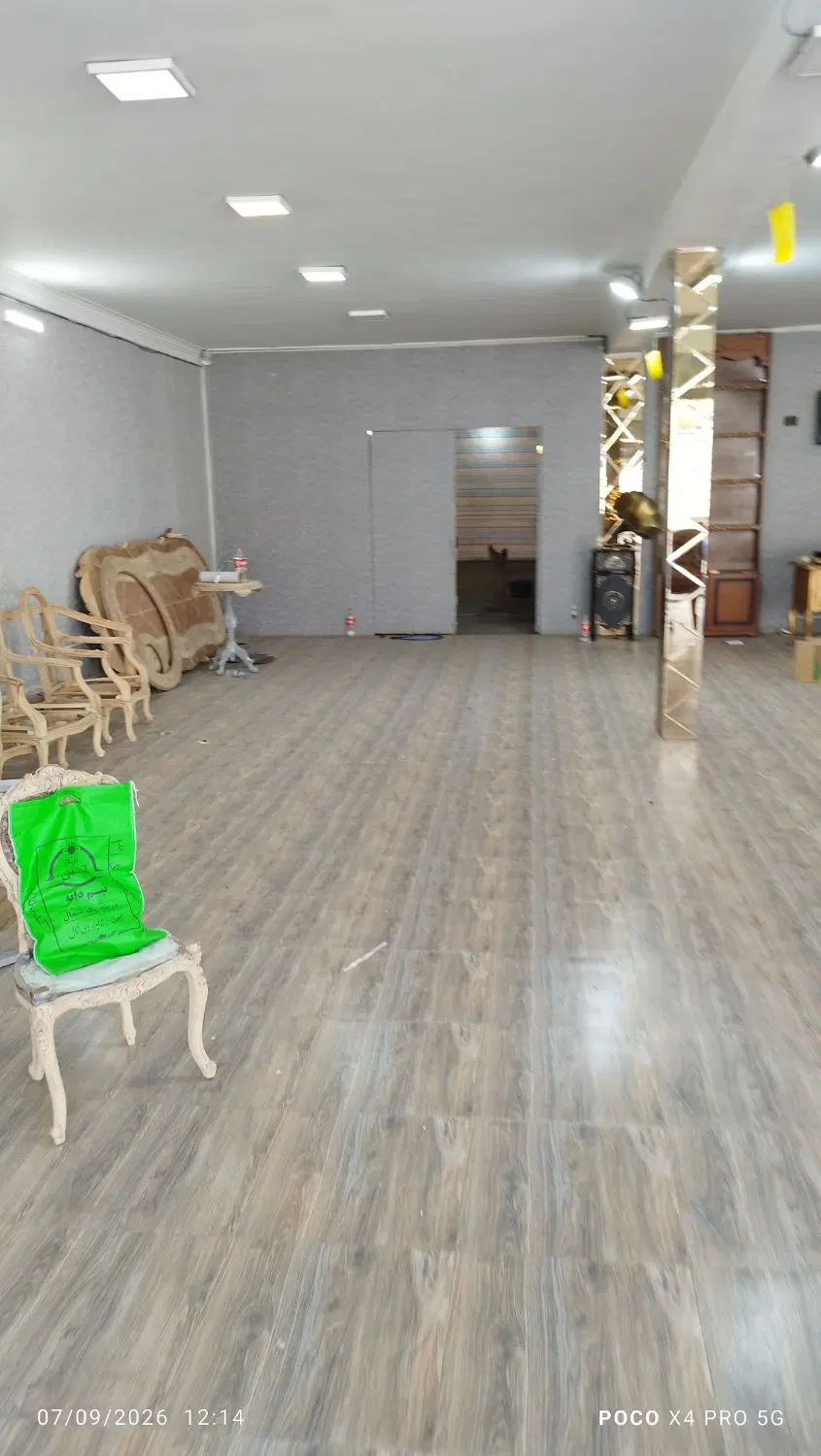 یک دربند مغازه 300متری ویرانی شاندیز
