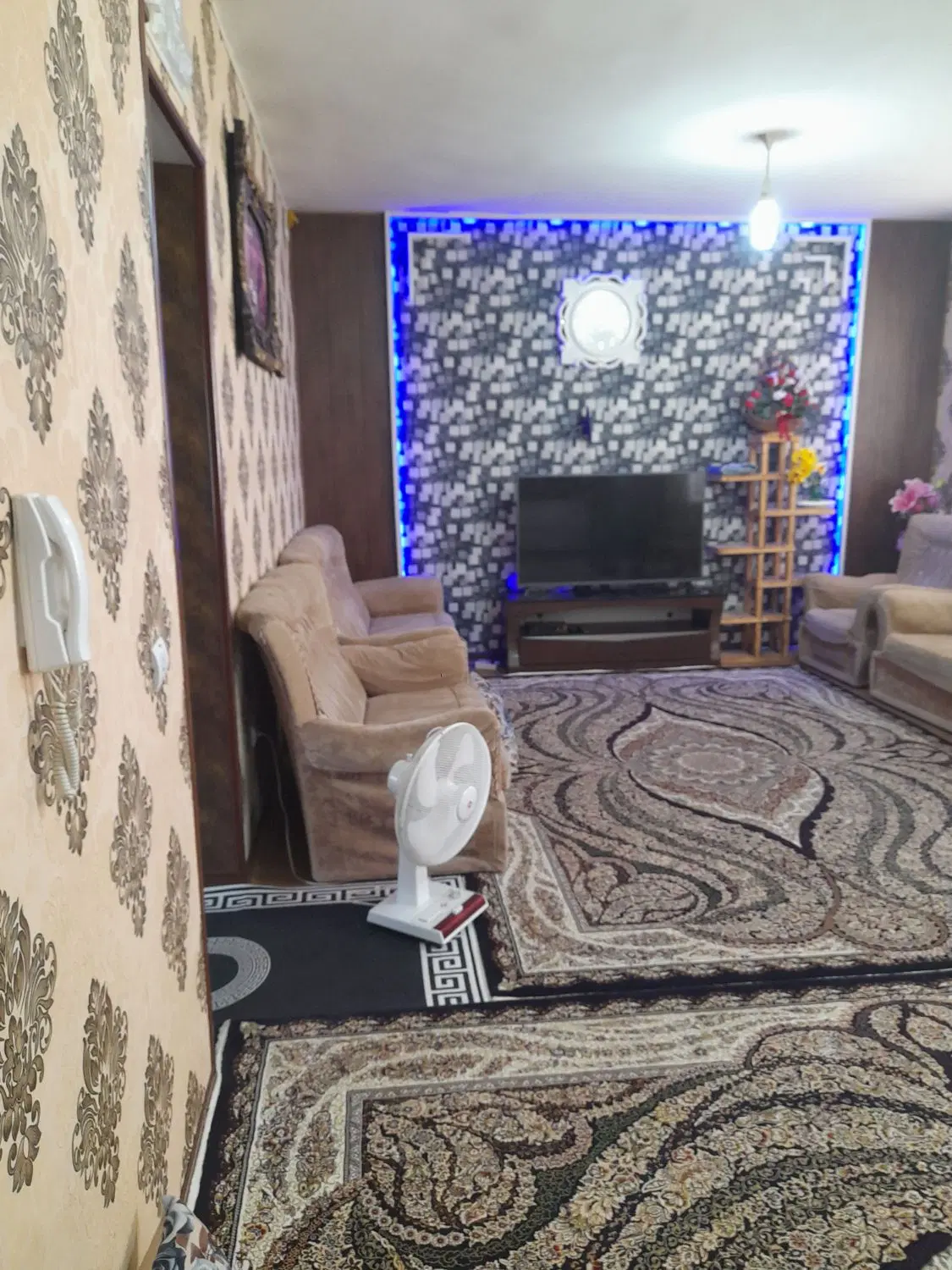 مسکن مهر روبرو پمپ گاز مهر ۱۱