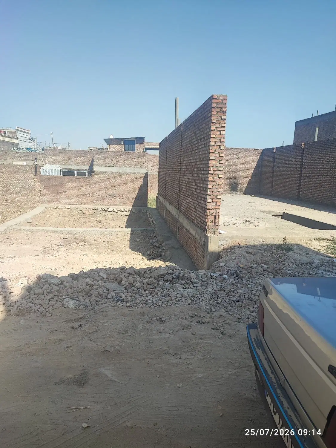 خونه نیمه کاره پشت سی متری