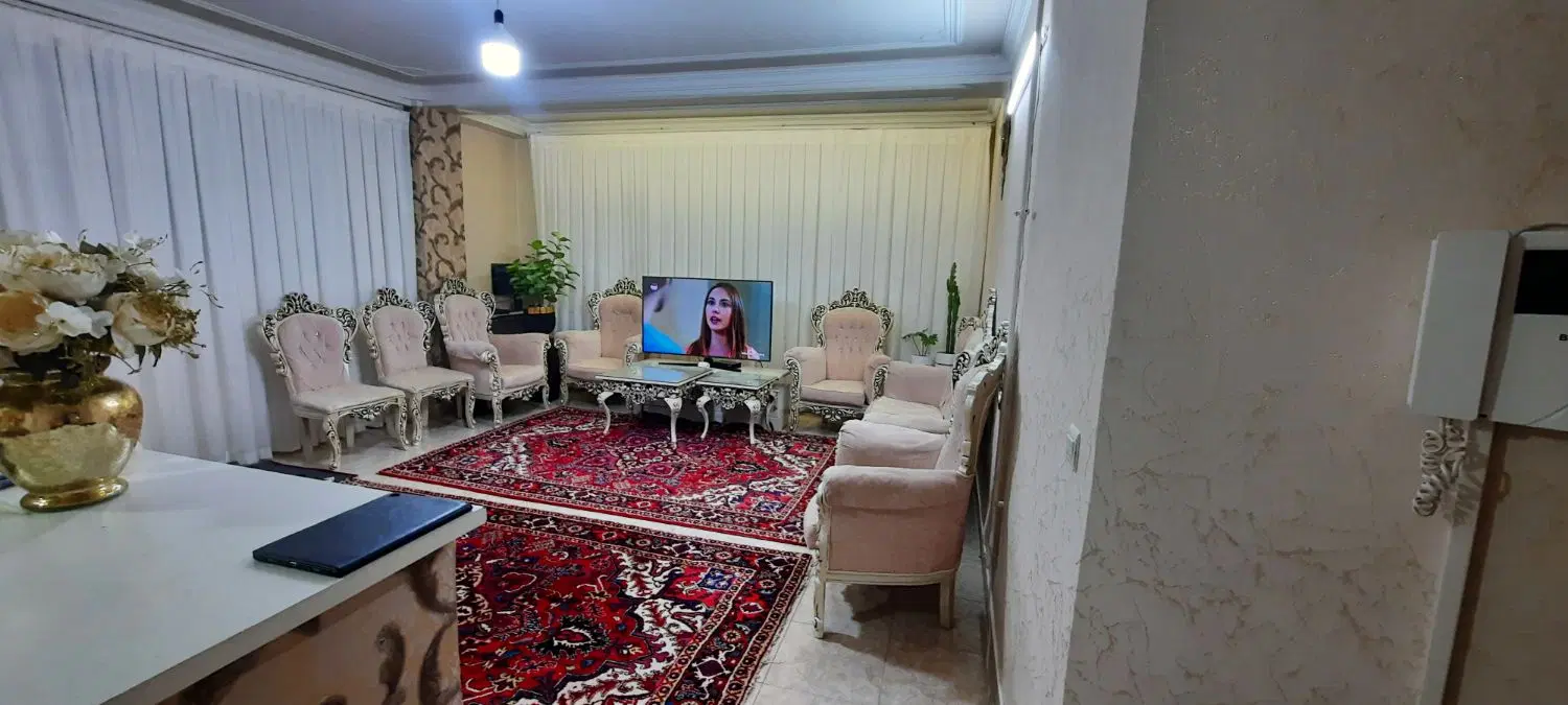 اندیشه دو نبش ۶۵ متر