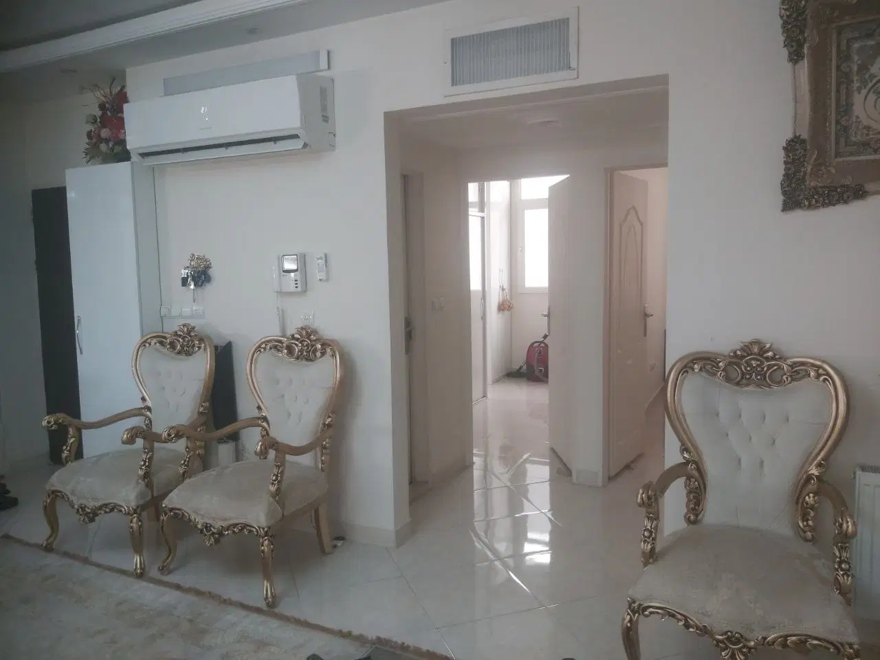 آپارتمان تک واحدی