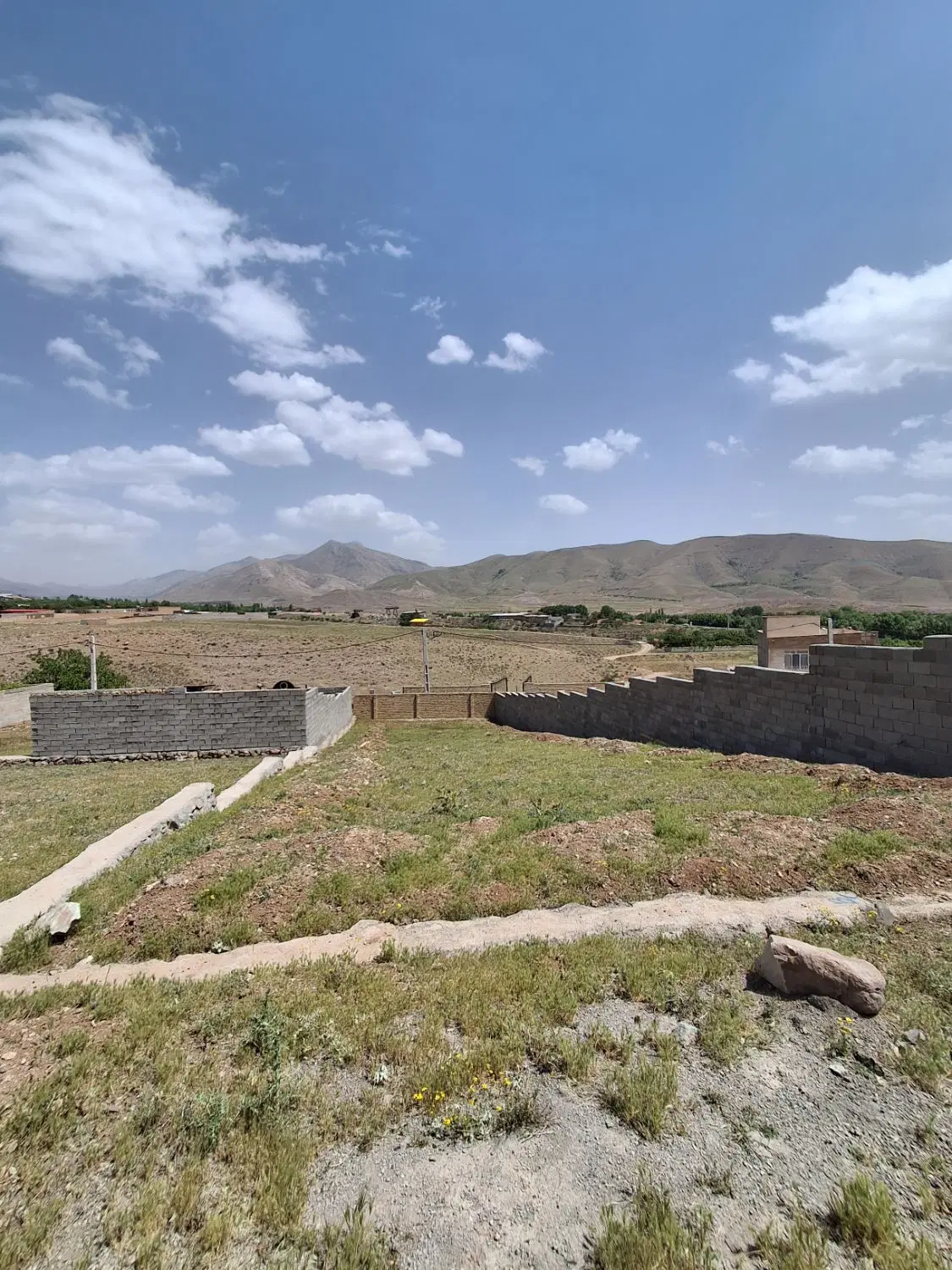 ۴۷۰ متر زمین دو بهر در خروجی طالقان زیاران