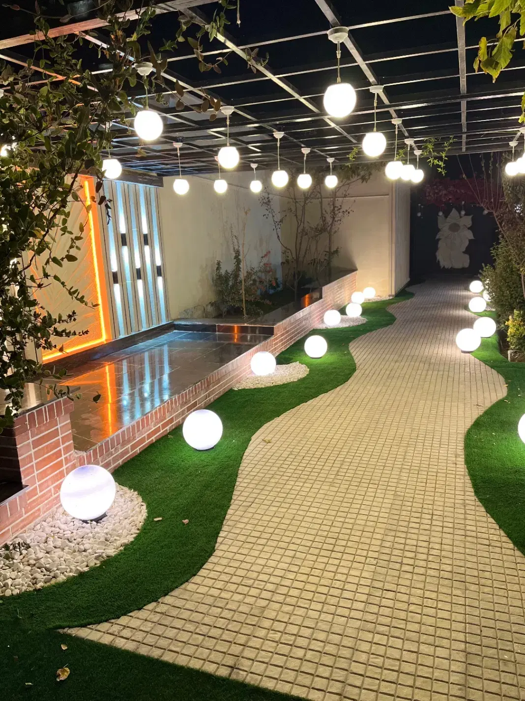 باغ تالار واتلیه وی ای پی