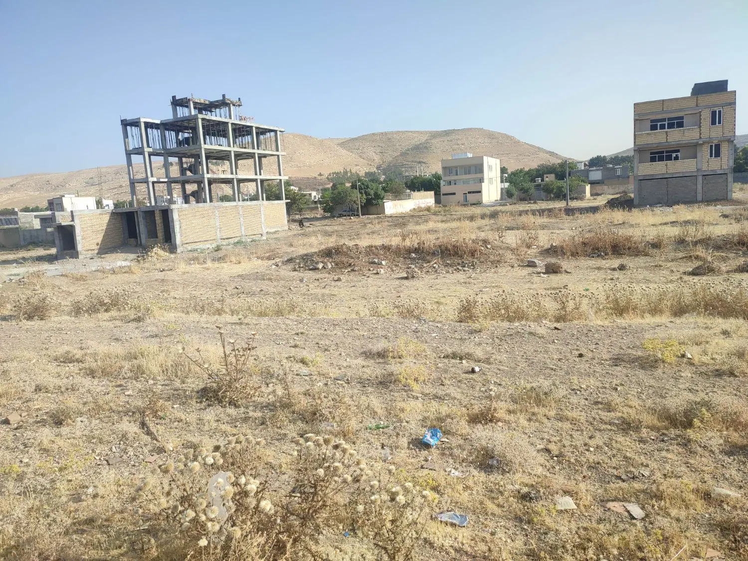 زمین مسکونی ورودی بدره ای