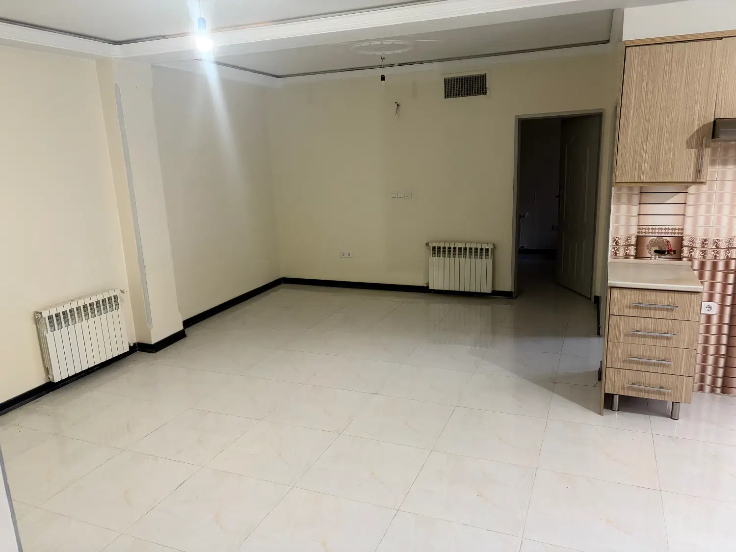آپارتمان ۶۷ متری نقلی