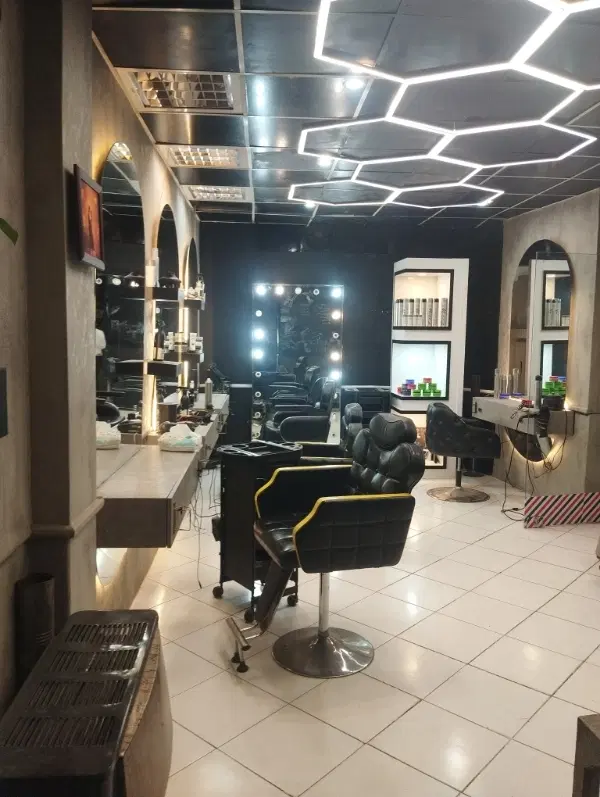 اجاره صندلی آرایشگاه مردانه