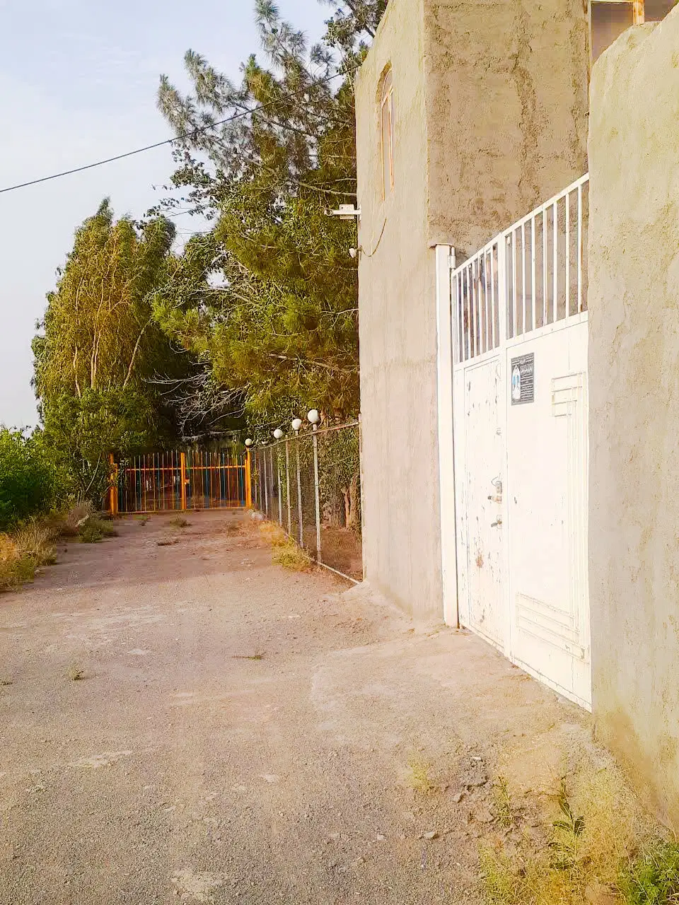 دامداری، باغ و زمین کشاورزی