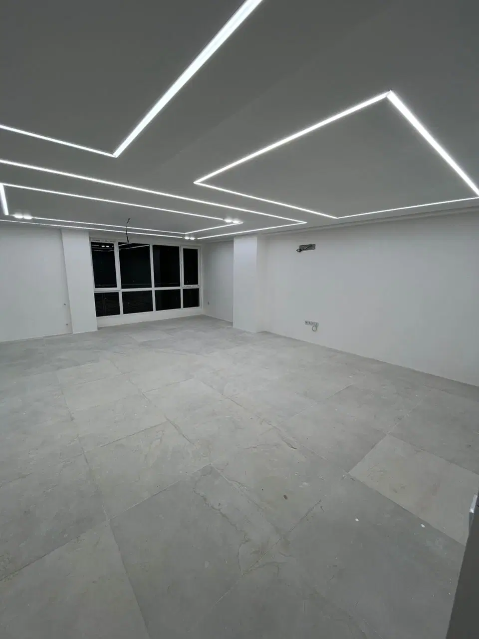اپارتمان۱۰۶ متری دوخوابه رو به کوچه لوکس فرهنگیان