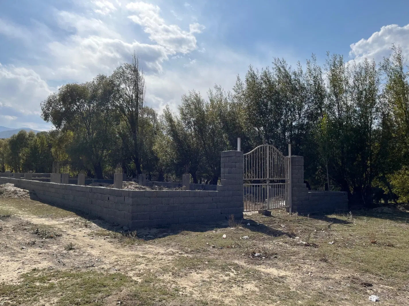 زمین ۲۵۰ متری