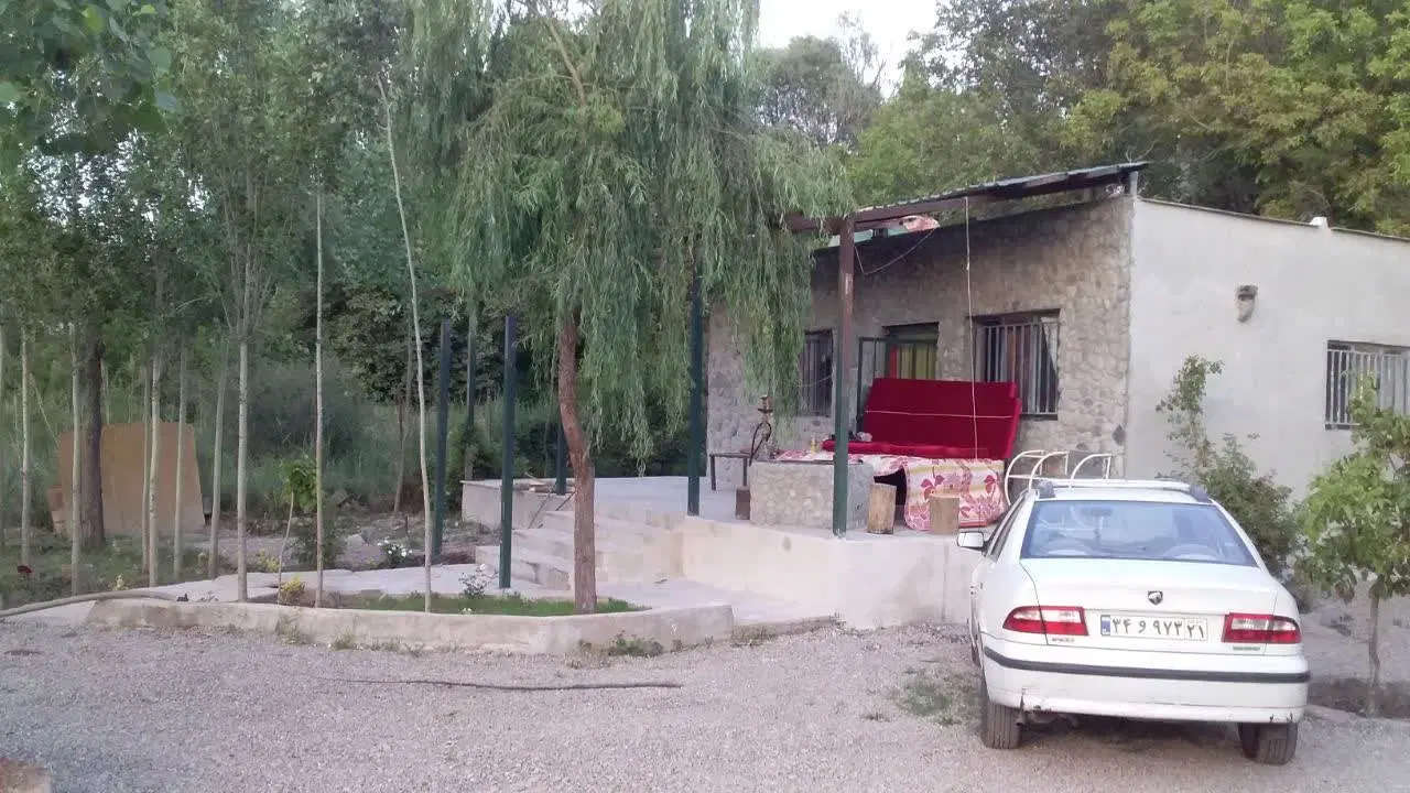 ۱۴۰۰مترباغچه در منطقه بکرکوهستانی بالا طالقان