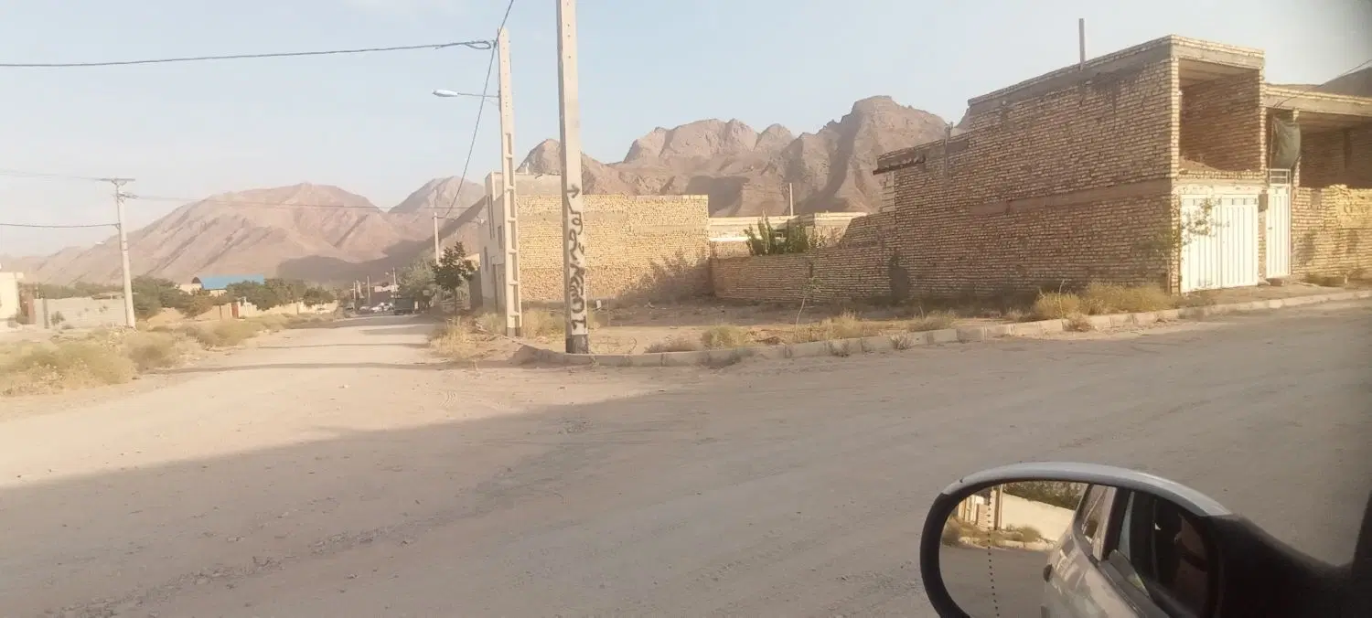 زمین دو نبش  تنگ چنار