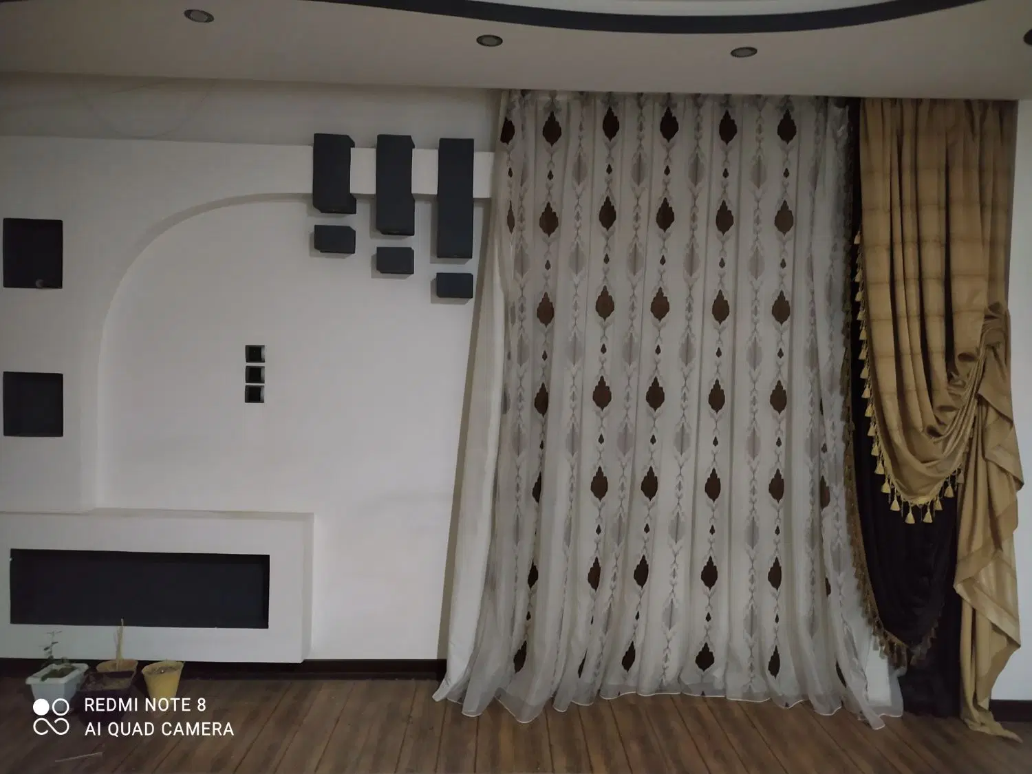 خانه اجاره ای مبارکه نصیر آباد طبقه دوم