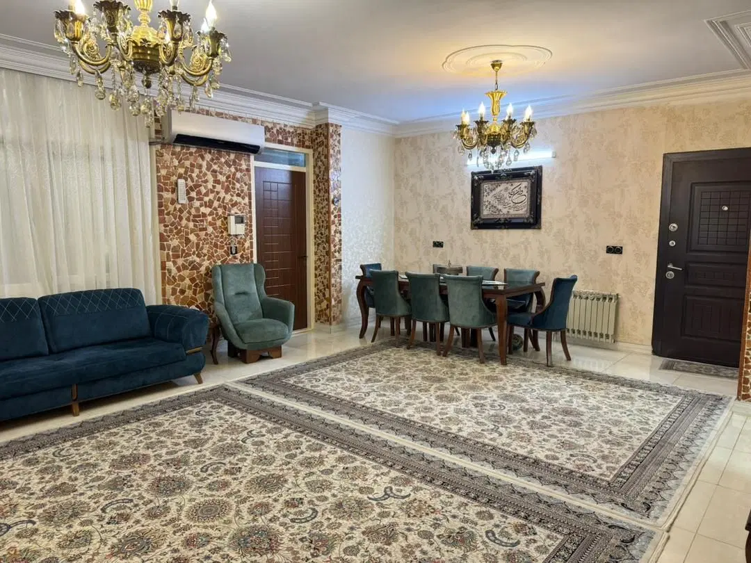 آپارتمان ۱۳۰ متر ۳ خوابه