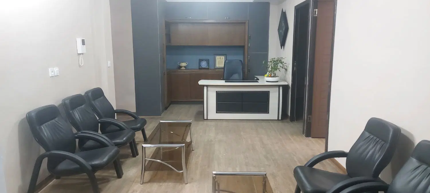 اجاره دفتر تجهیز مناسب وکیل دادگستری