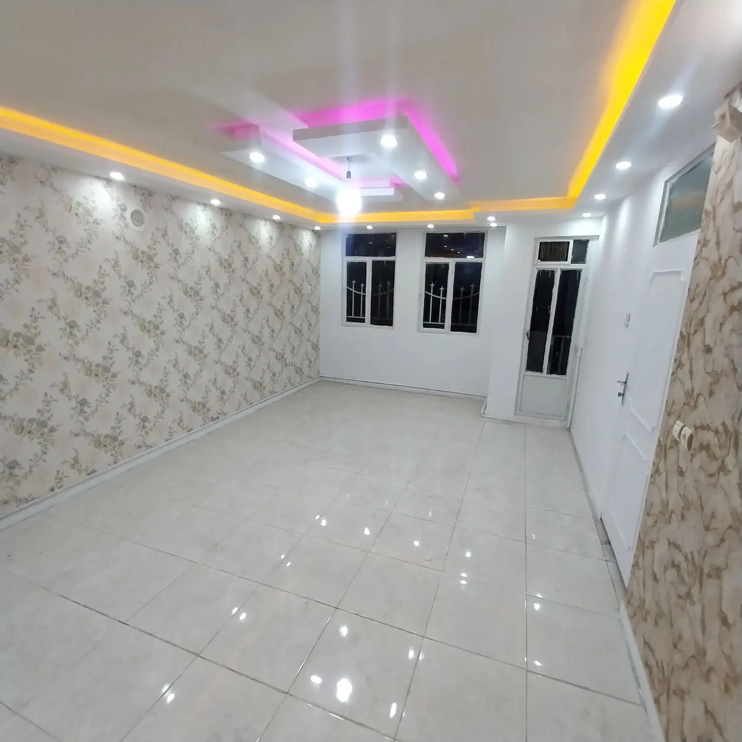 ۶۰ متری ۲۰ متری  قواره دوم پشت بهر خیابان  اصلی