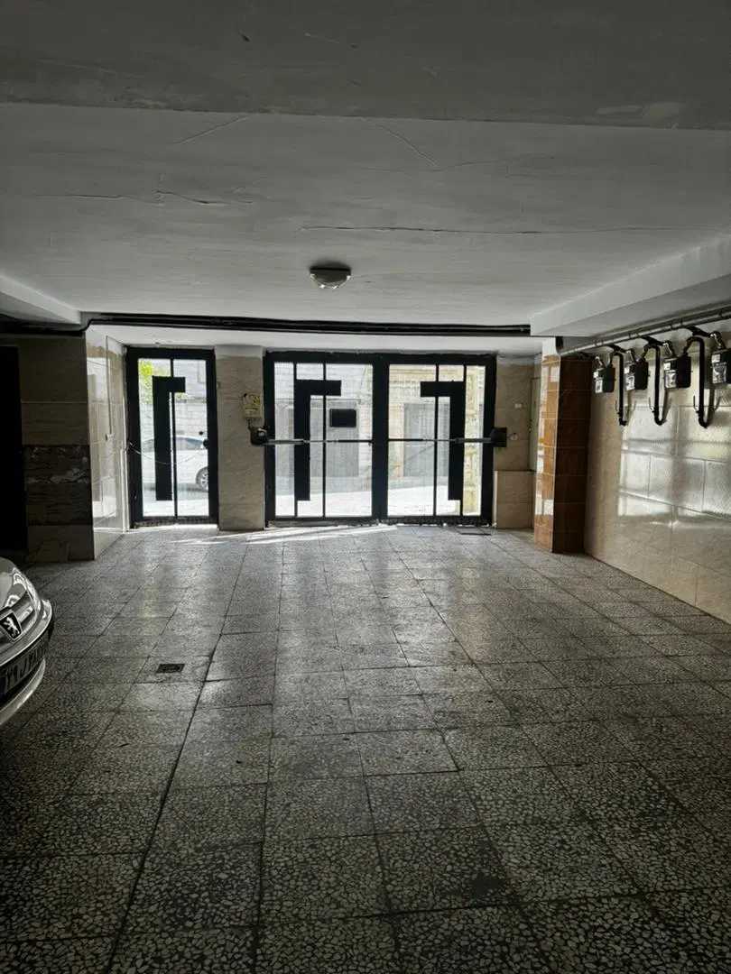 واحد ۴۵ متری با پارکینگ اختصاصی طبقه اول