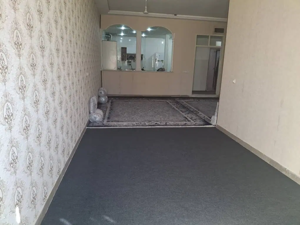 منزل دوطبقه واقع در شاهد