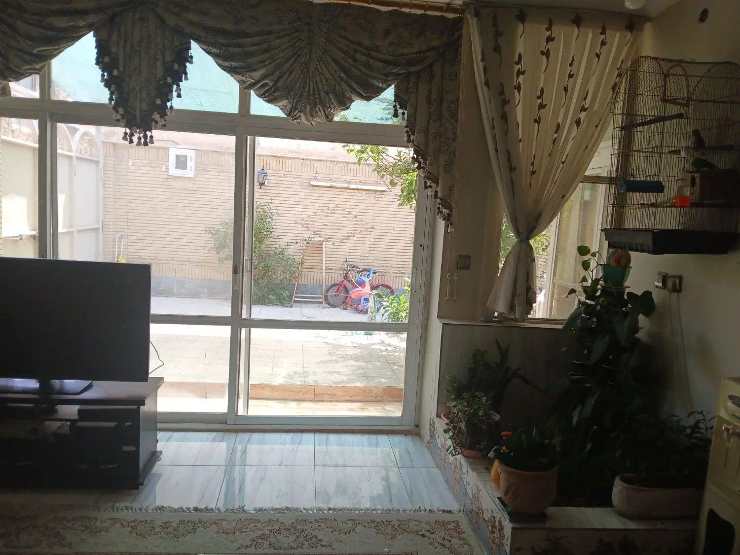 منزل ۱۳۰ متر دو خواب