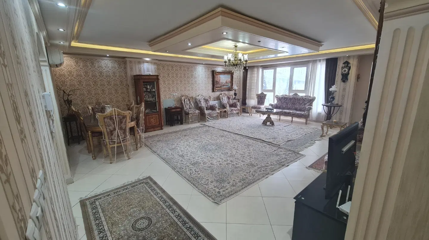 رهن کامل، ۱۳۰متری، سه‌ و دو خواب، مسکن و جهان پناه