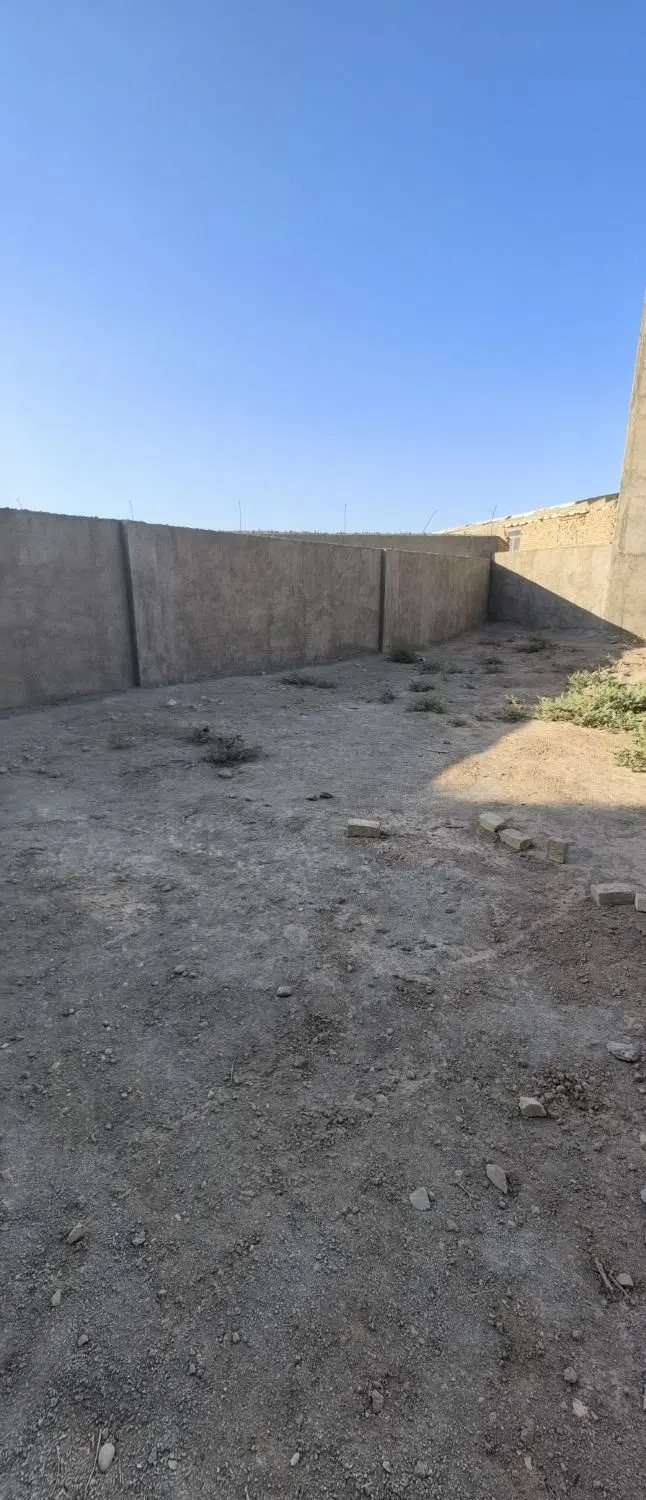 چهاردیواری 300متر داخل کوچه باغ