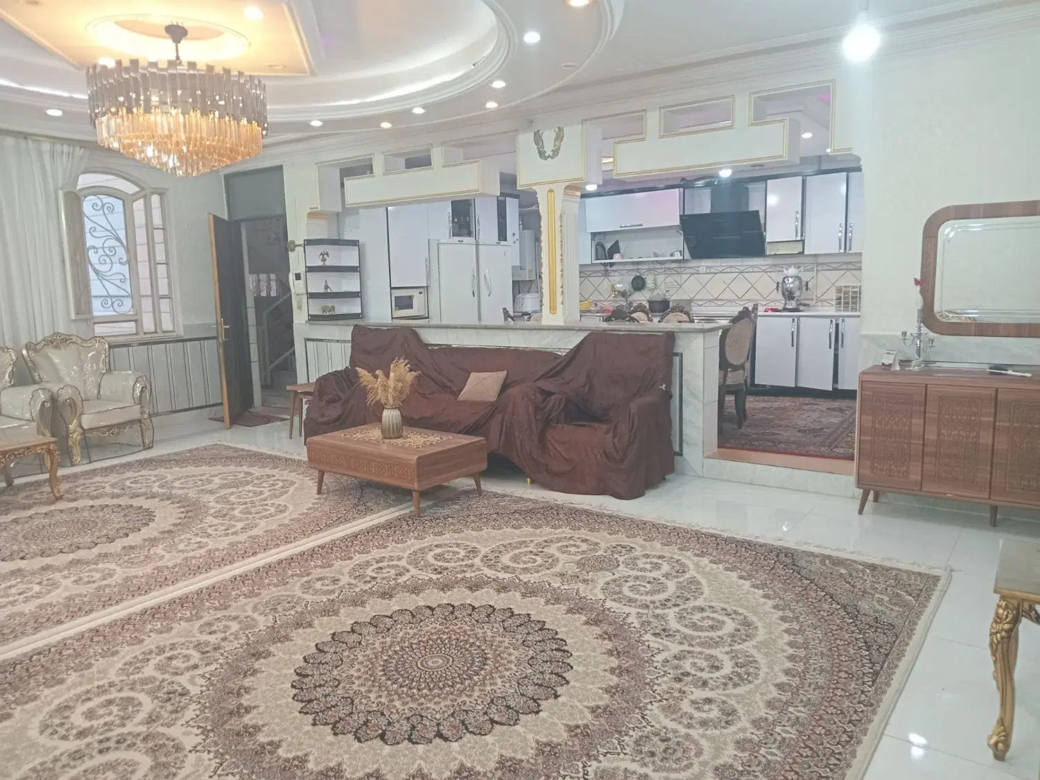 ۲۰۰ متری راه جدا دربست ایثار