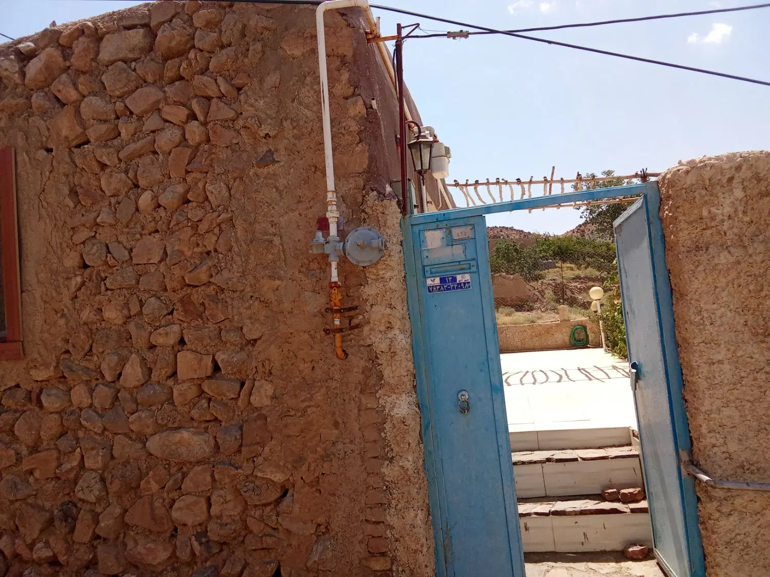 خانه باغ سنتی در روستای بوج