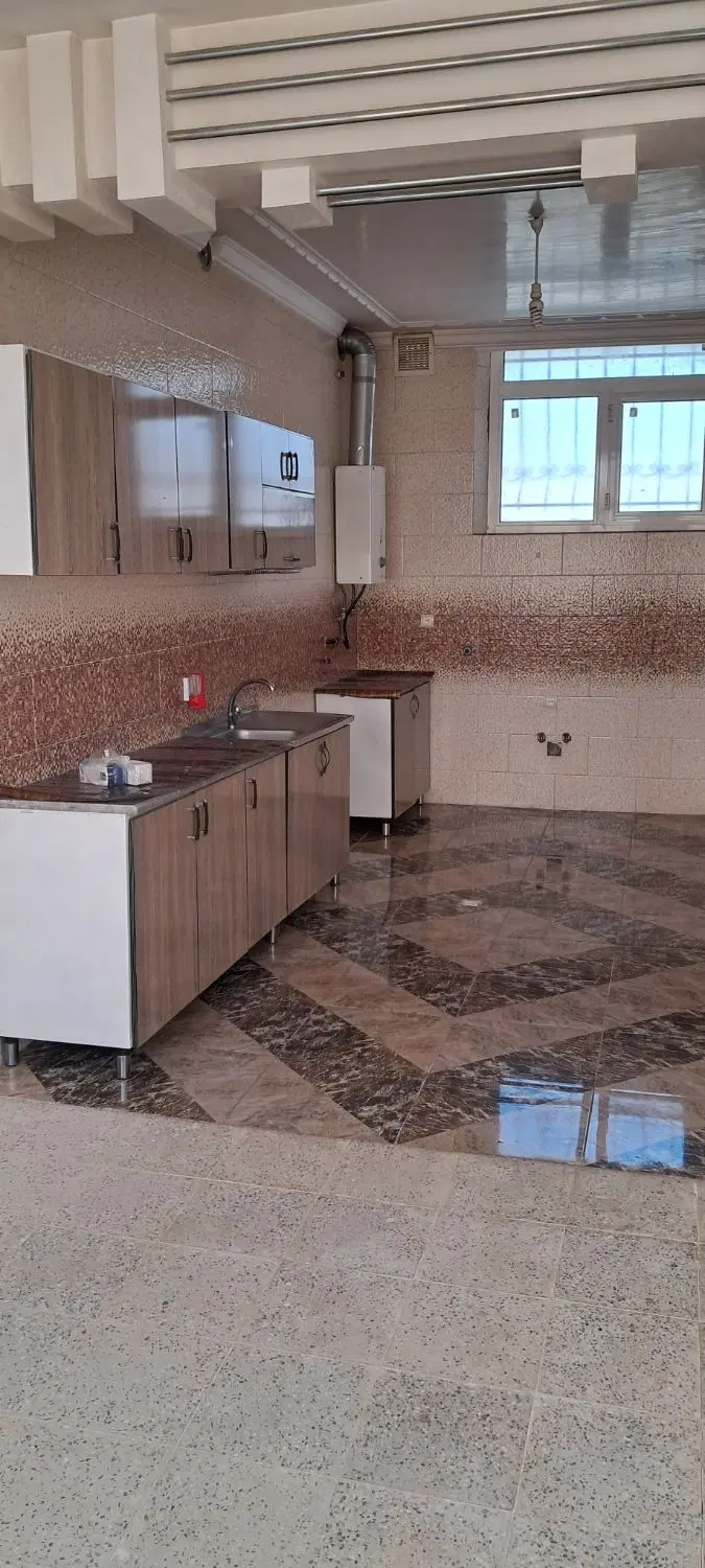 اجاره منزل طبقه همکف در خمینی شهر