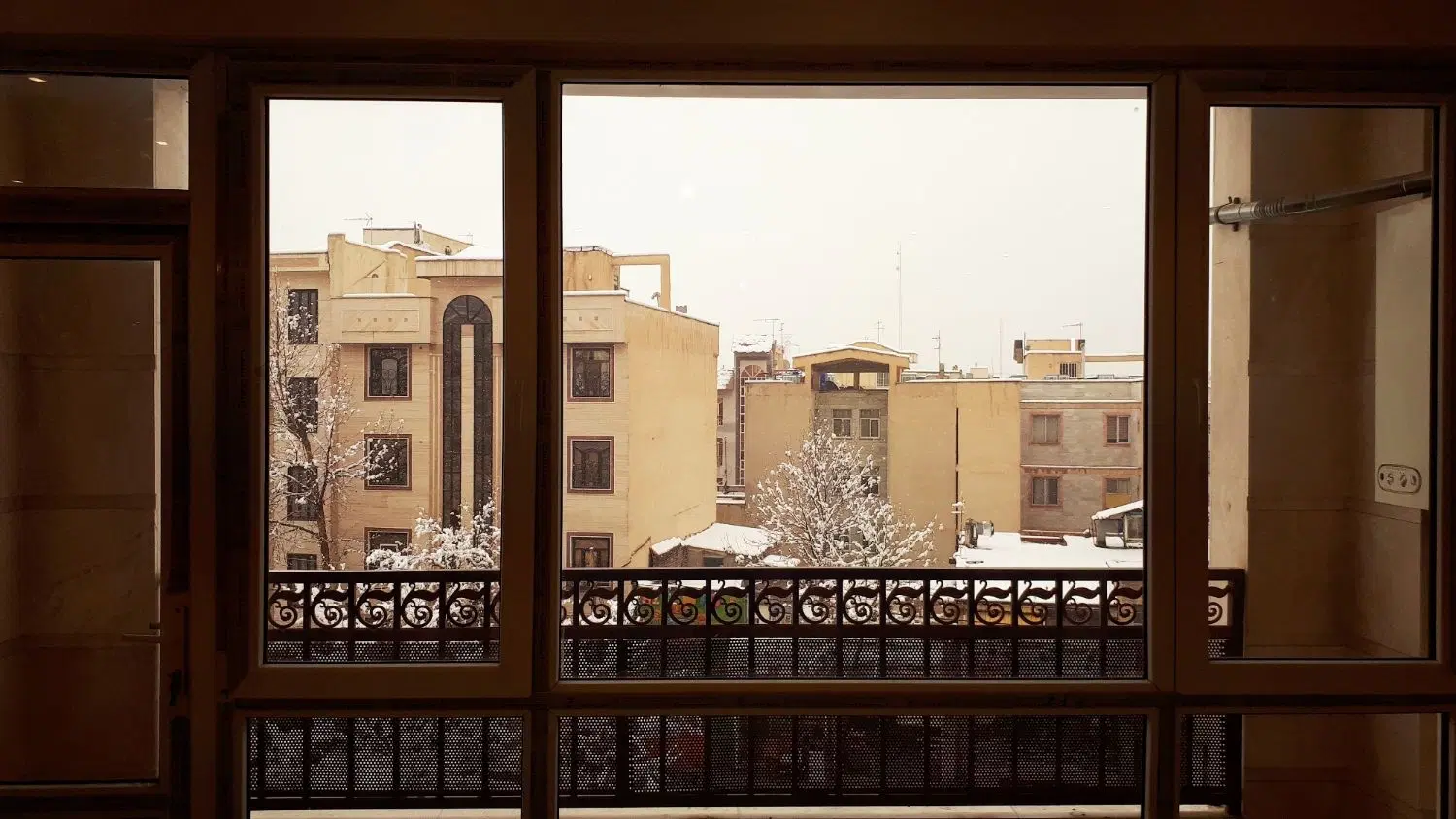 ۱۴۵متر ورزی شمالی نوساز اماده تحویل