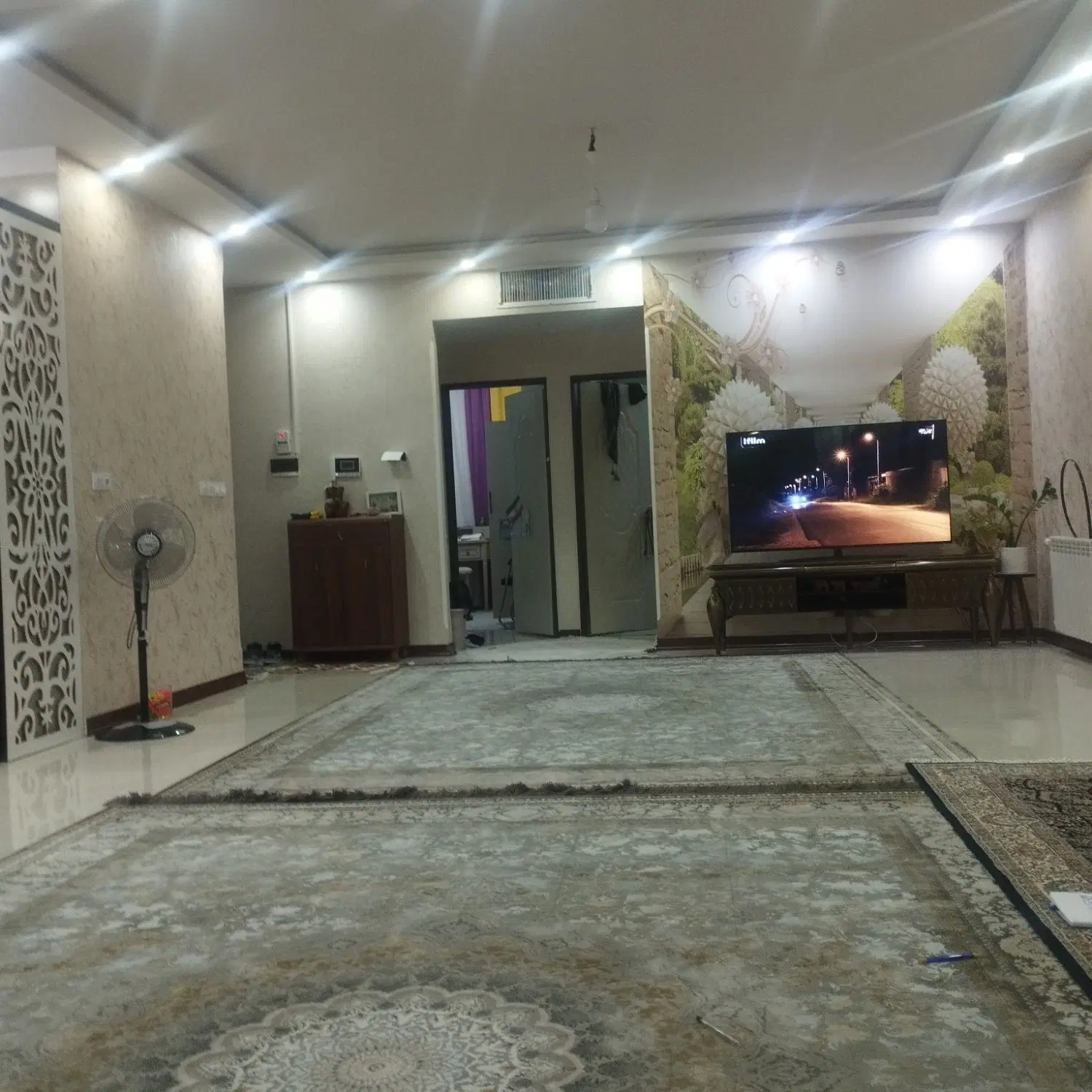 آپارتمان خوش نقشه جنوبی پر از نور