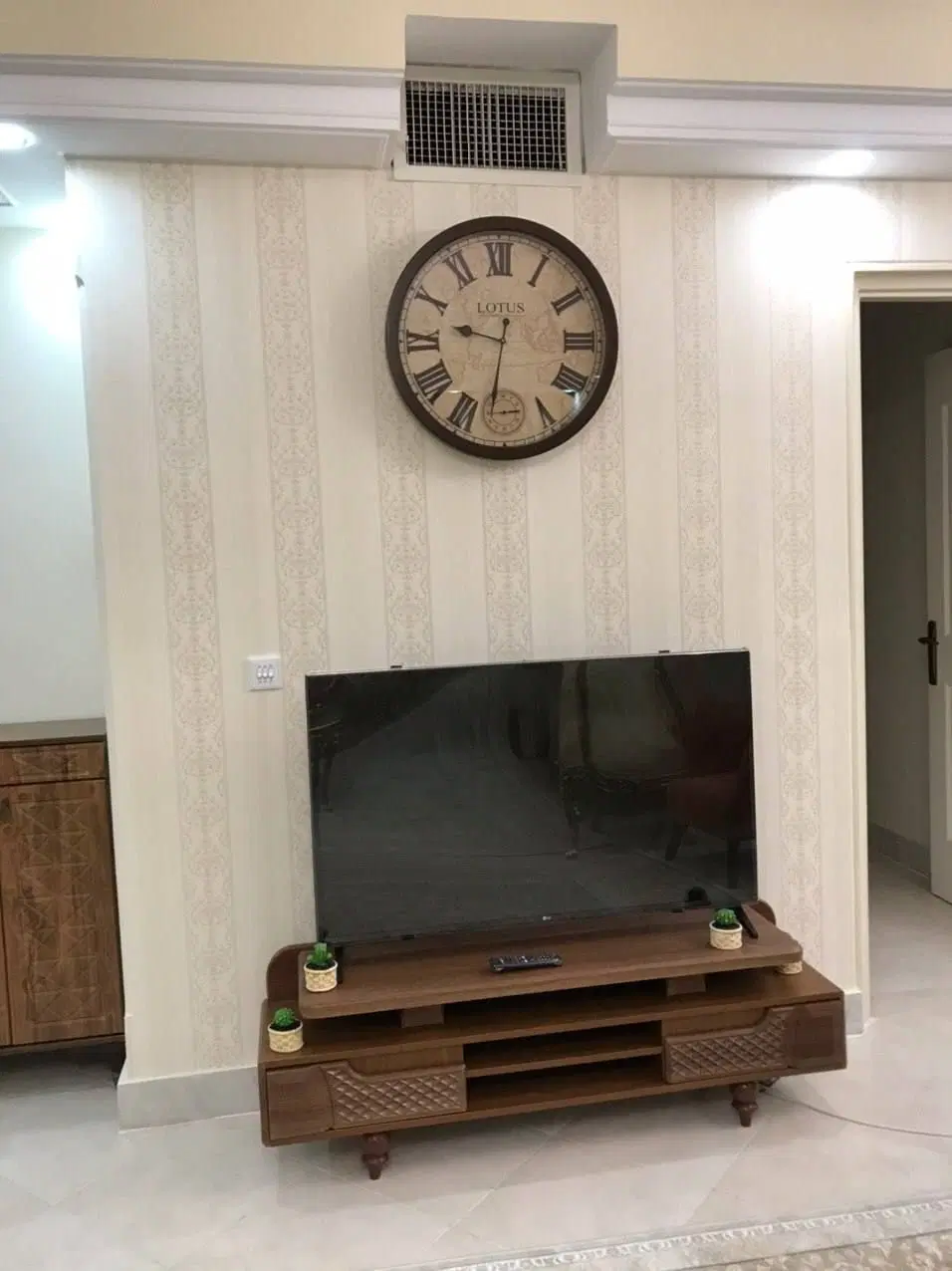 معاوضه یک واحد آپارتمان