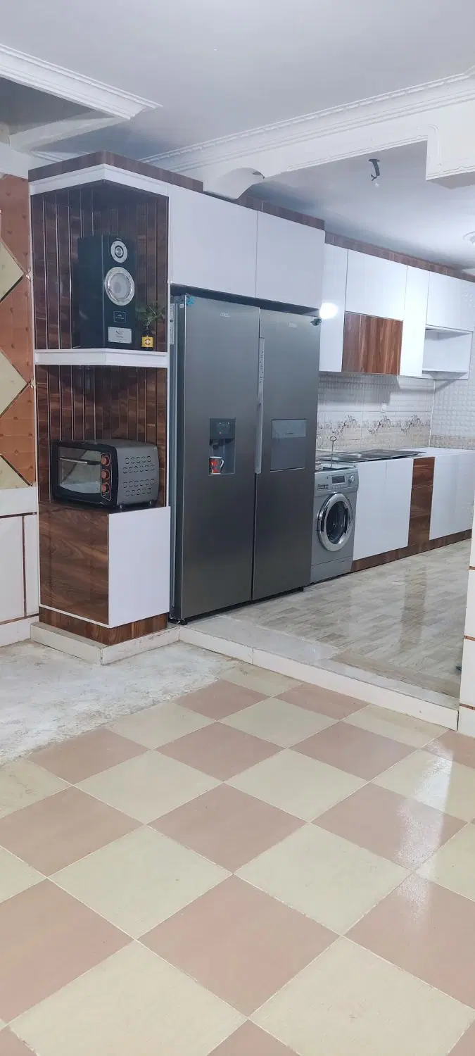 دو طبقه مهریان