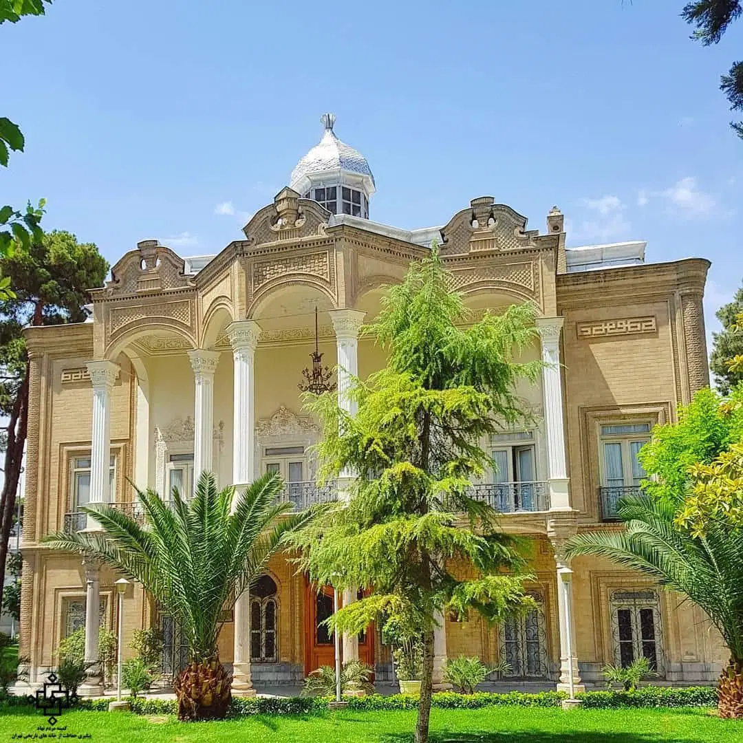 اجاره ویلا دربست ۹۰۰ متری در شهرک غرب