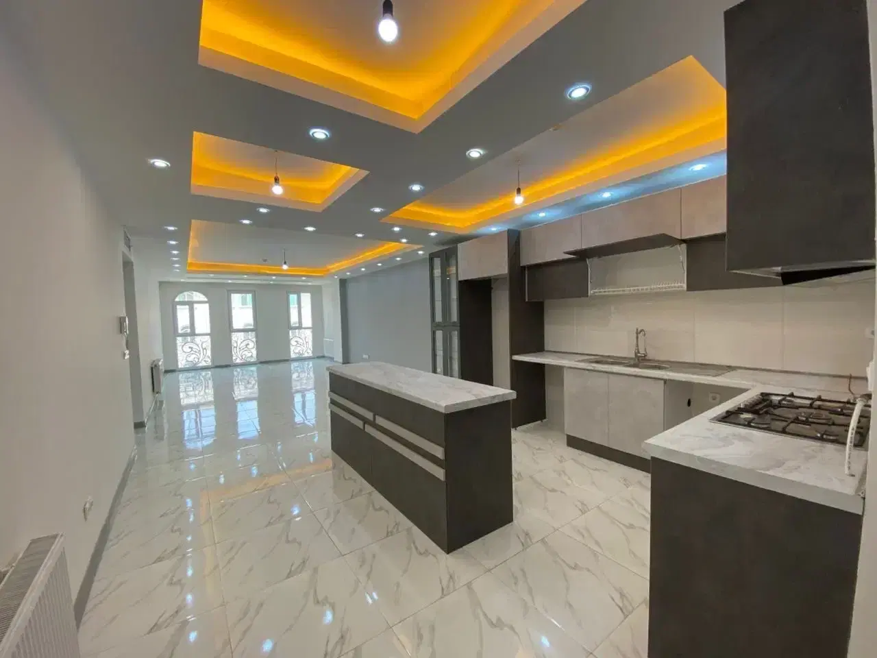 آپارتمان در خیام و رودکی