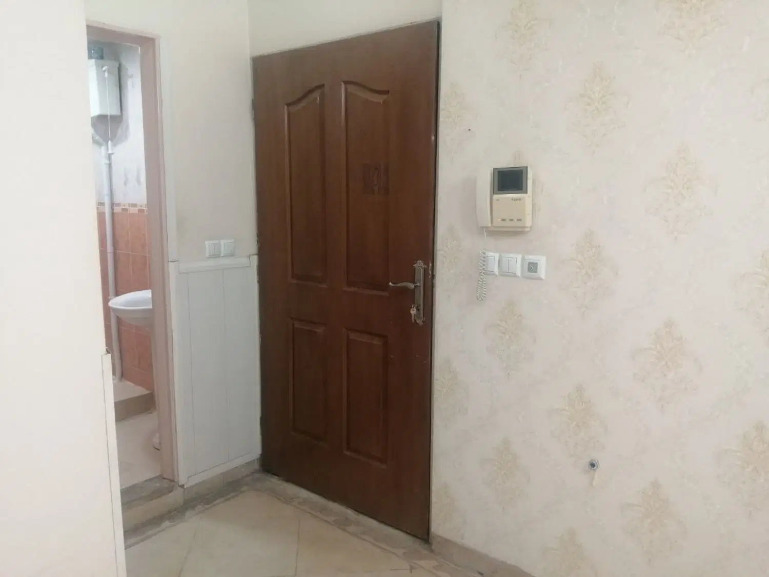 آپارتمان ۴۵ متری ۱ خواب مستر تمیز