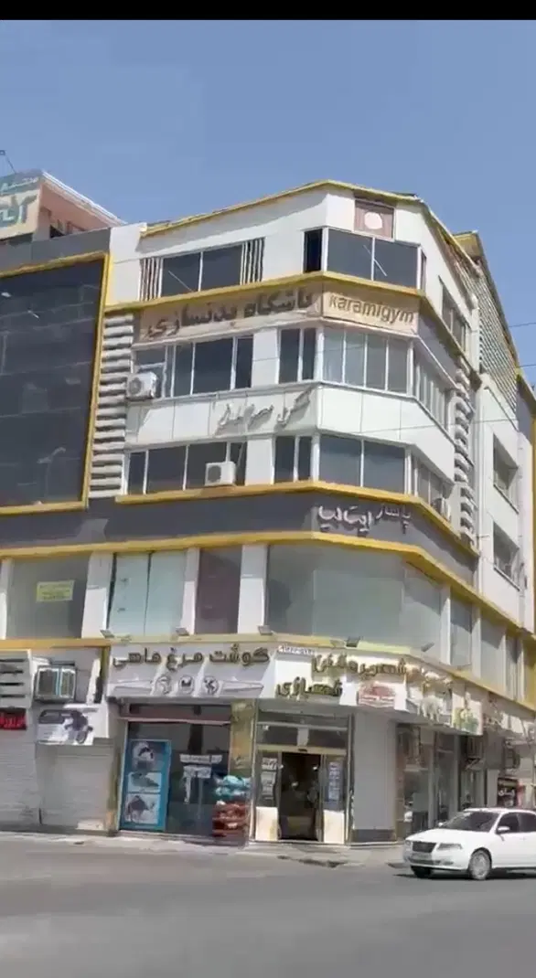 مغازه ۱۲ متری در پاساژ ایتالیا شهرک وایین