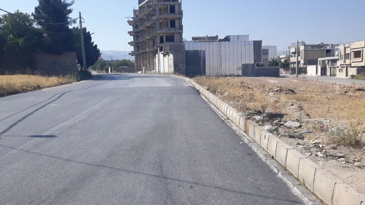 زمین سروک