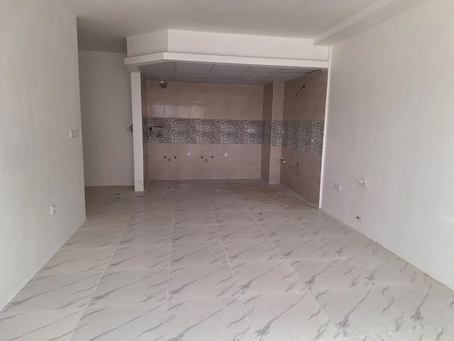 اپارتمان دوخوابه ۱۳۵ کوی زهرا