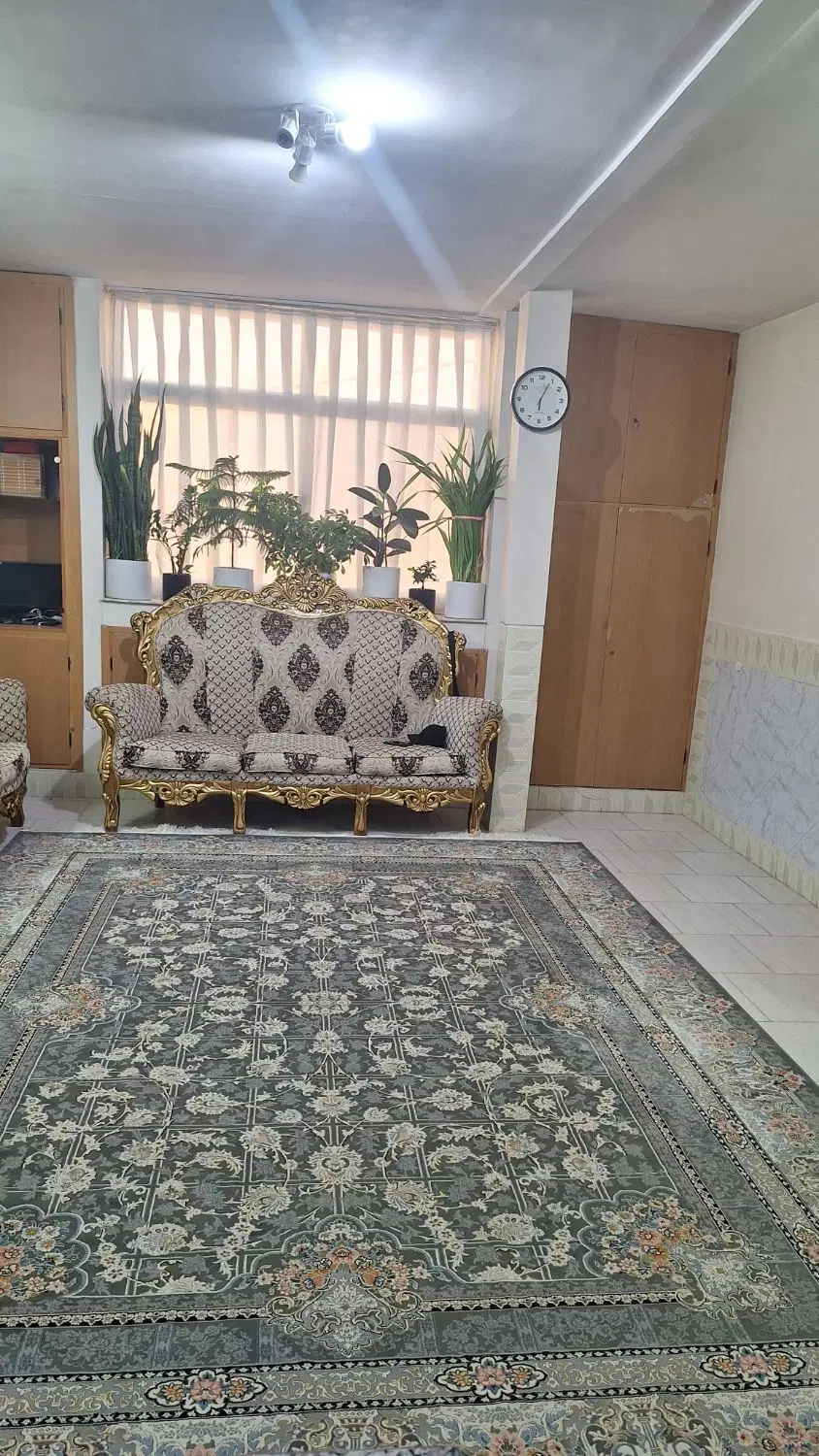 ویلایی دو طبقه کنگاز حیات دار