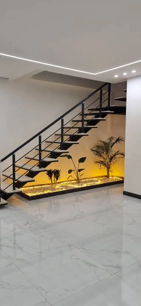 فروش ویلا _لاکچری _تاپ لوکیشن_ سند دار