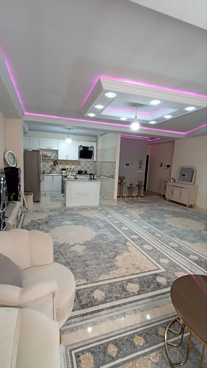 اپارتمان 105 متری فول