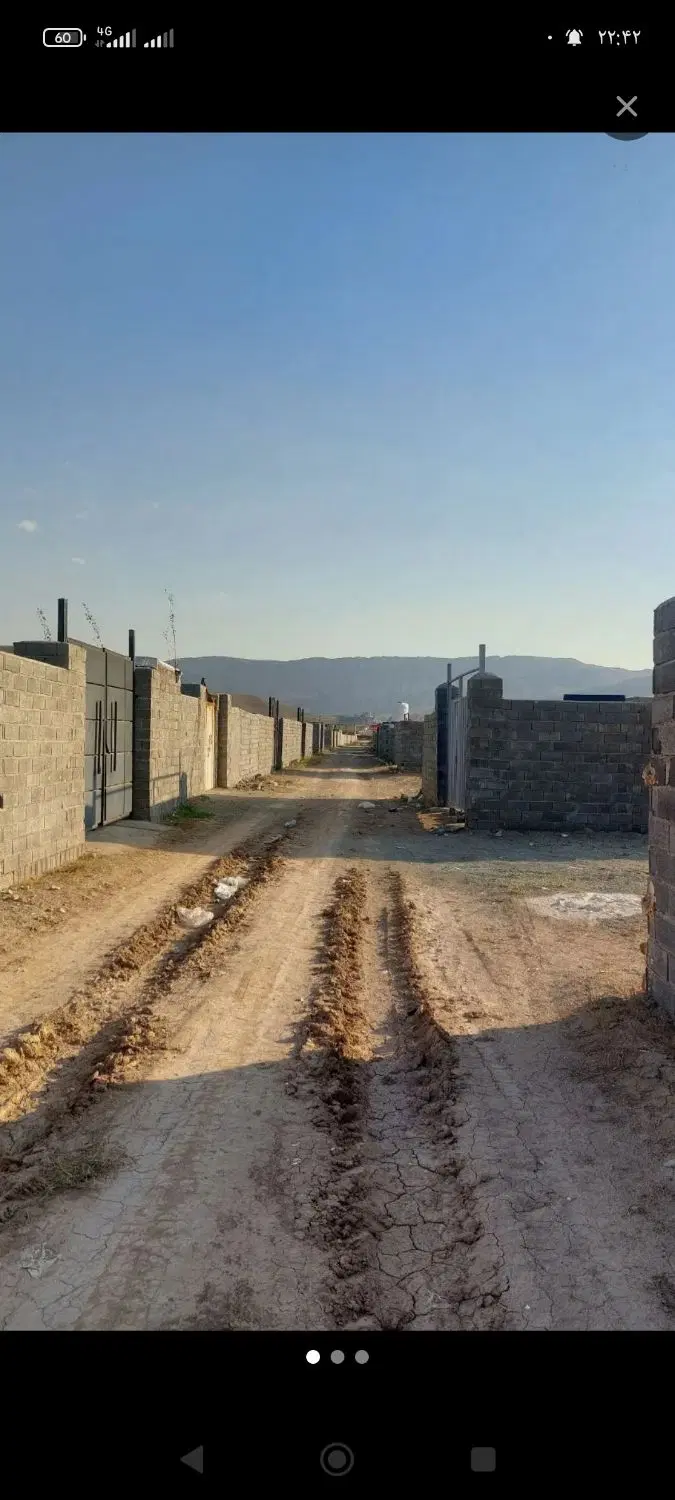 زمین در اول صفی اباد بعد انتهای کوچه سجادیه