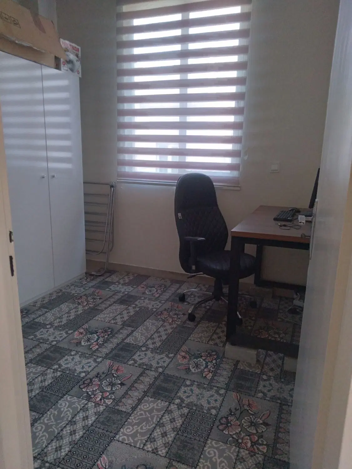 ۴۲متر .نزدیک بازارچه .فول بازسازی.کوچه سرمدی