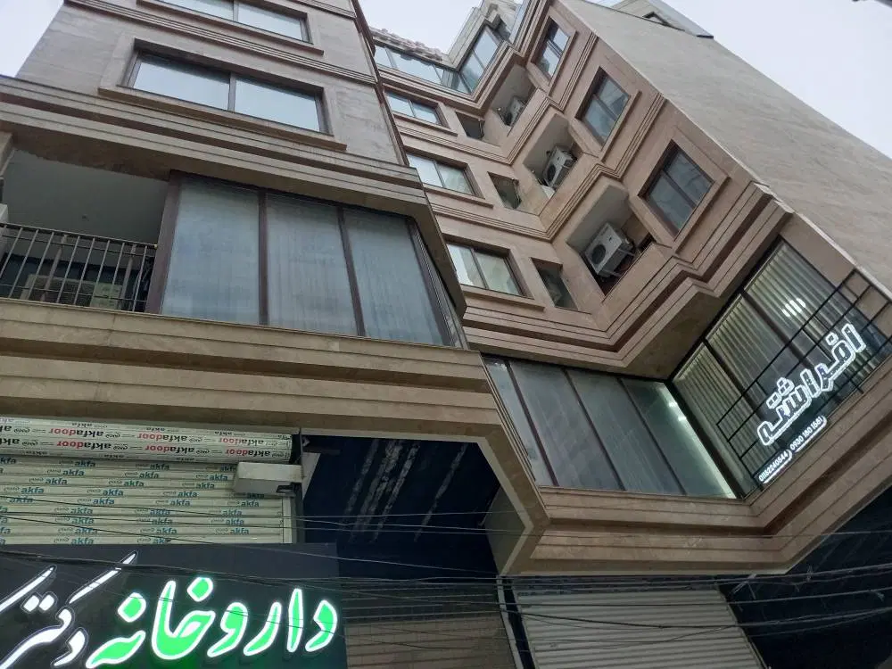 اجاره‌یک‌واحد‌تجاری‌اداری‌نوسازدرمرکز‌شهرچالوس