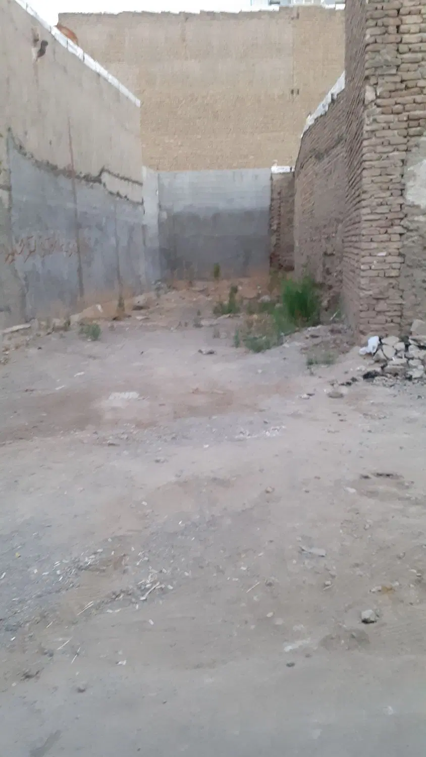 زمین کلنگی ۱۲۷_۵ متر در خوی