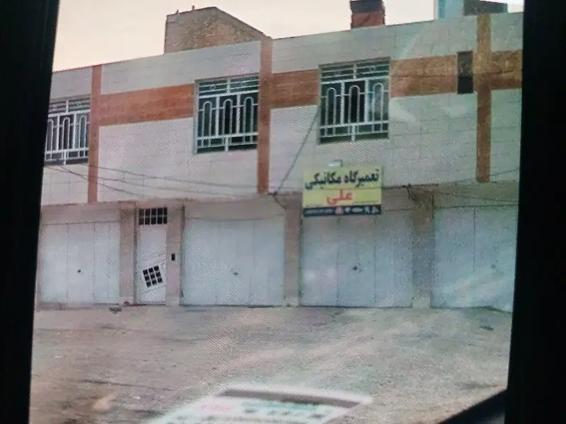 مغازه ۲۴ متری تجاری روبروی اداره راه