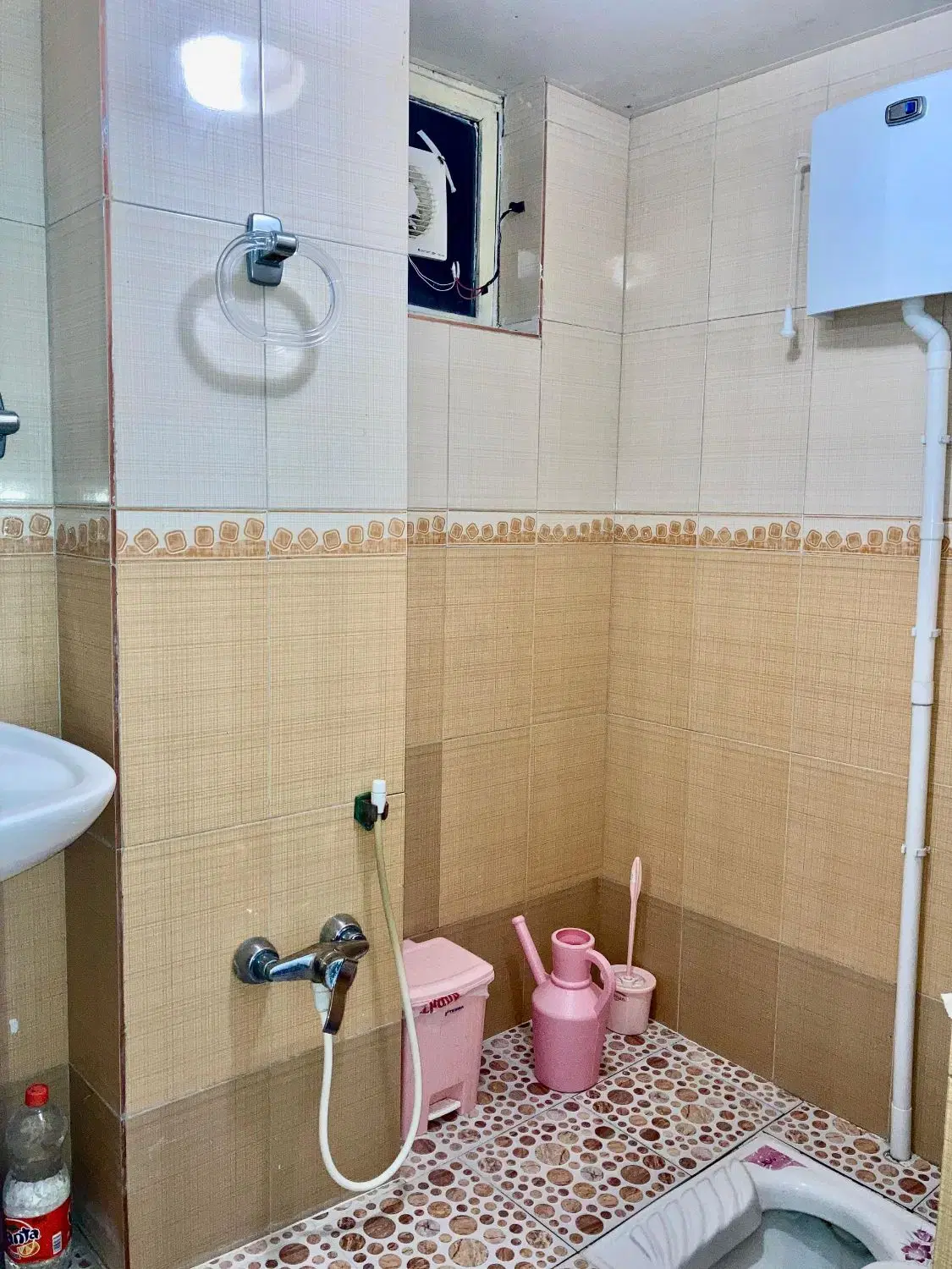 اجاره روزانه آپارتمان سه خوابه کنار جنگل